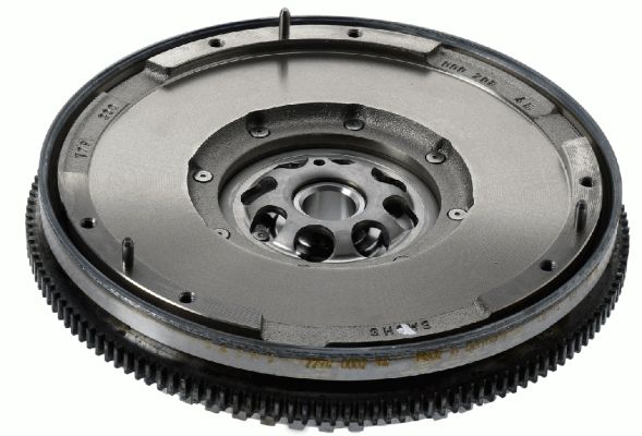 2294000294-sachs20200201-8384-n82r41_original